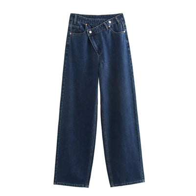 Wide-Leg Jeans with Asymmetric Cut